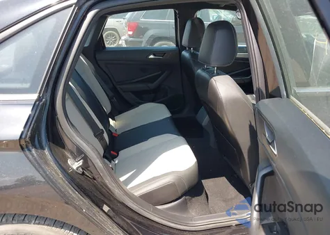 2019 Volkswagen Jetta 1.4T R-Line/1.4T S/1.4T Se из США, поврежденный, VIN 3VWC57BU5KM034858